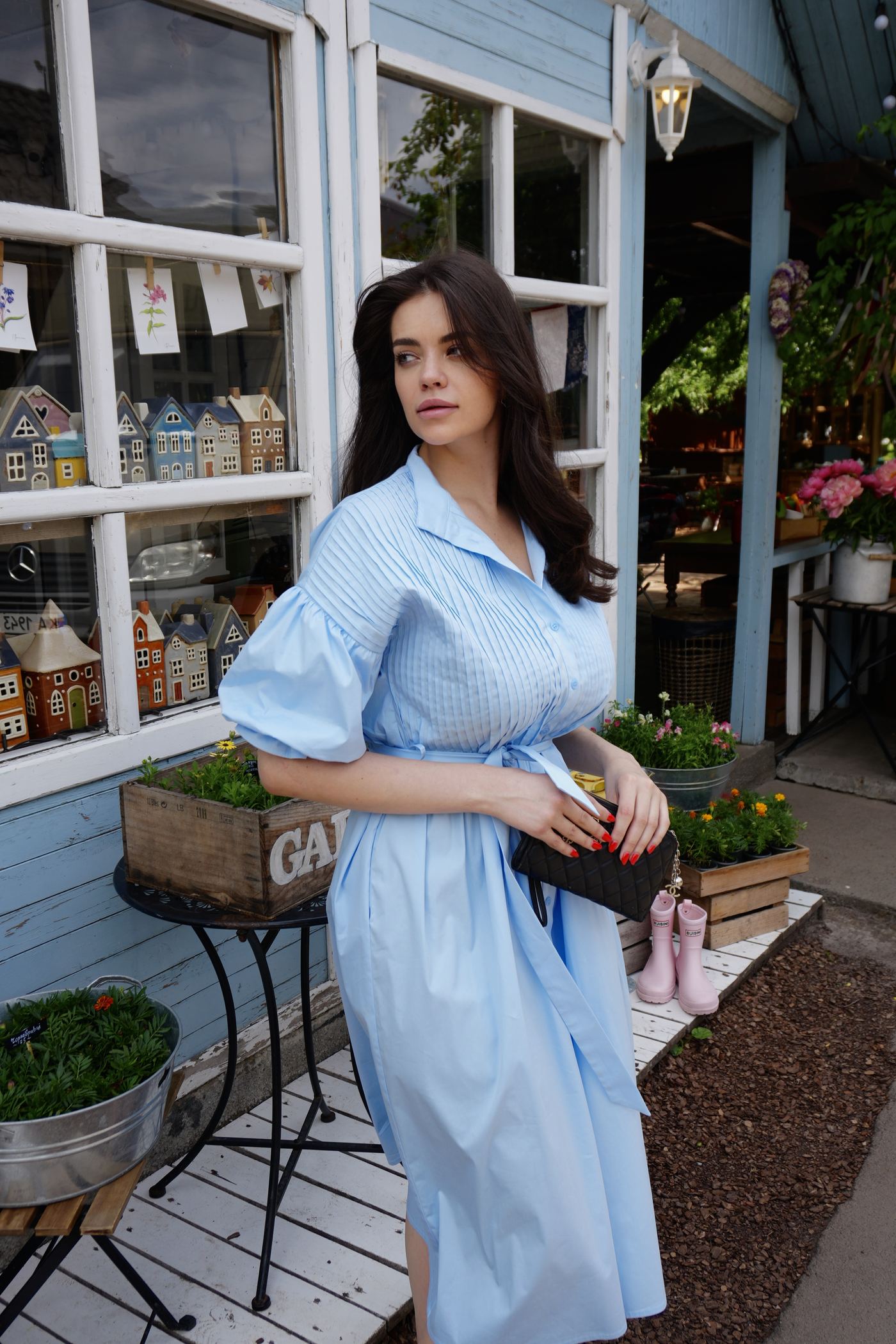 Garden Blue