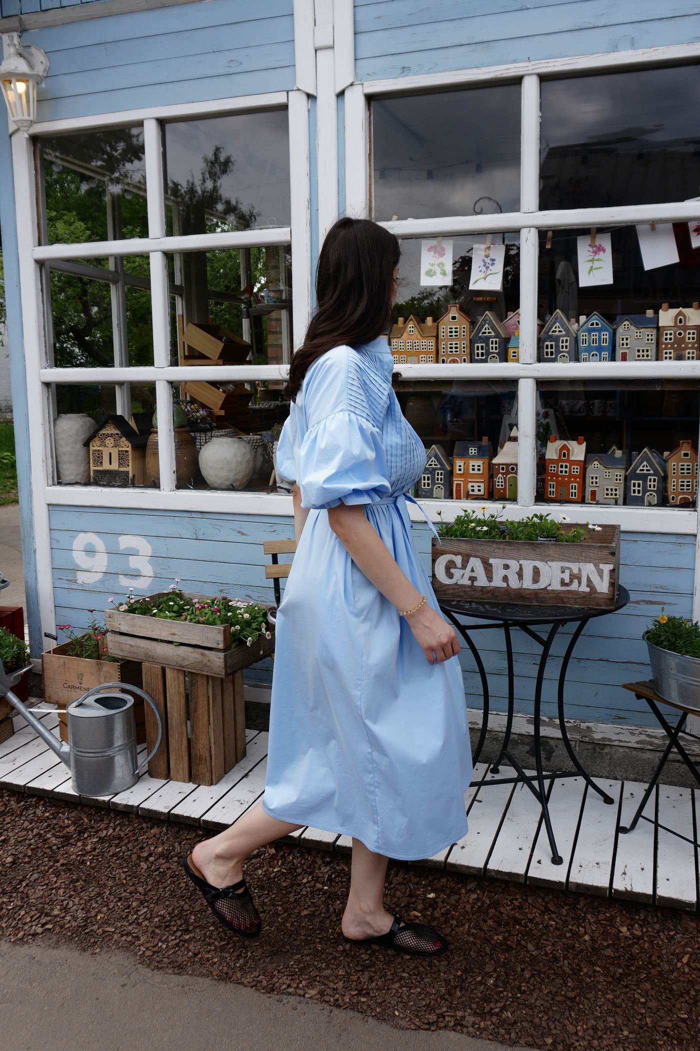 Garden Blue — view 2