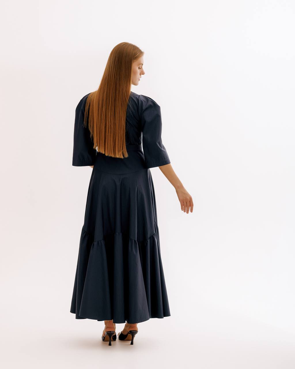 Swan Blue — view 2